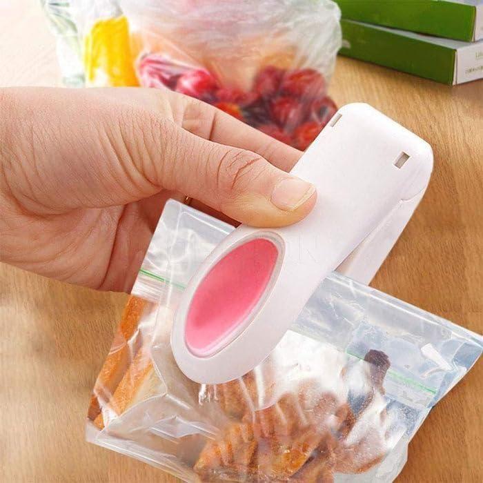 Snack Saver™ Portable Mini Sealing Machine – Keep Food Fresh Instantly!
